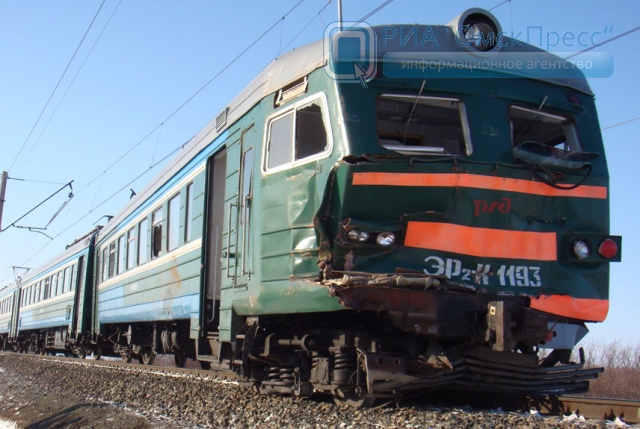 До отправления поезда осталось пять минут. Эр2 Омск. Эр2 Омск голубая. Эр2 1138. Эр2 3304.